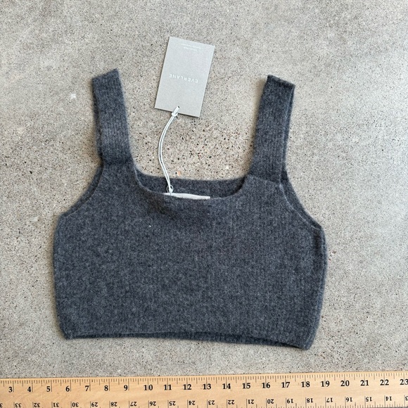 Everlane NWT Medium Charcoal The Cozy Stretch Crop Tank - Picture 2 of 8